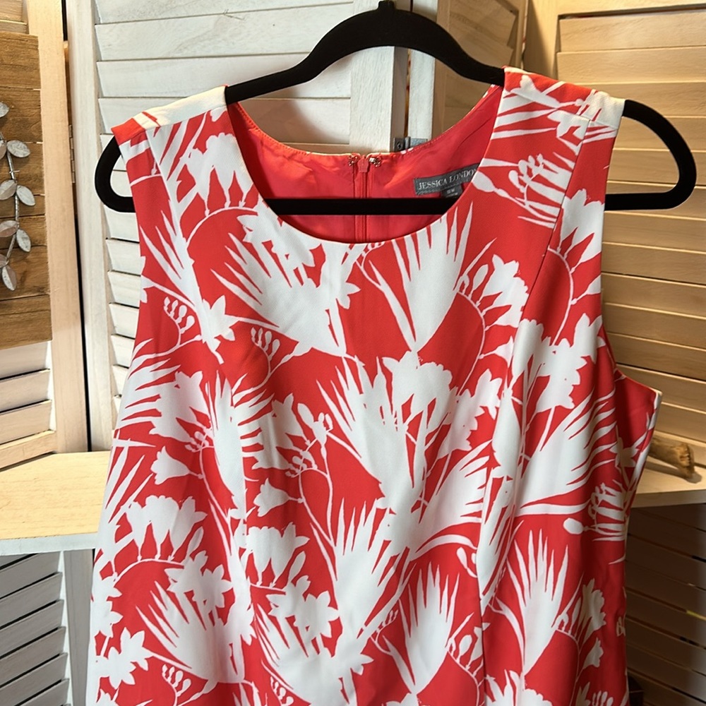 Jessica London Hawaiin Dress - Picture 2 of 7